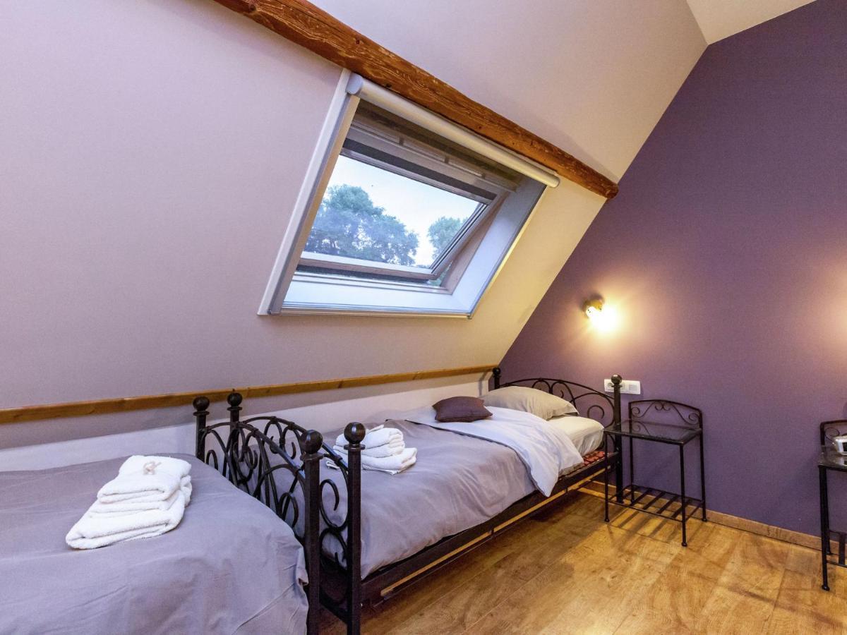 Hébergement de vacances Authentic Holiday In With Garden *
